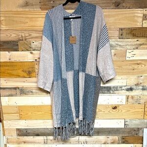 Blu Pepper size Large Blue & Tan Stripes & Checker-board Bottom Fringe Cardigan